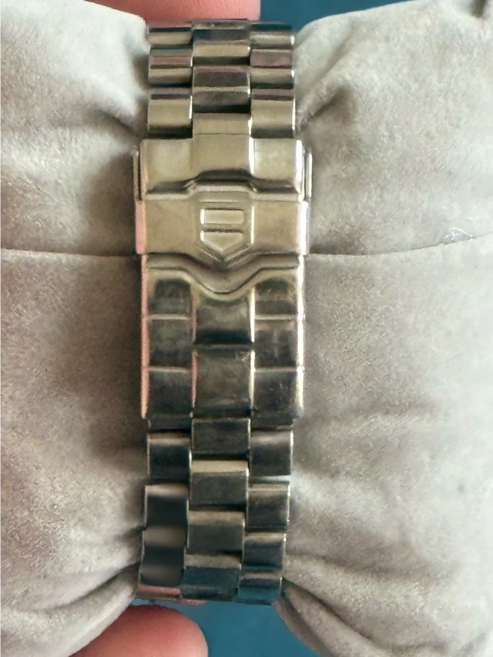 vintage TAG Heuer 2000 Series Professional quartz watch